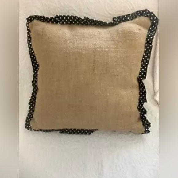 Farmacia jute Decorative pillow rooster appliqué with dots fabric ruffle 14” - Picture 4 of 6